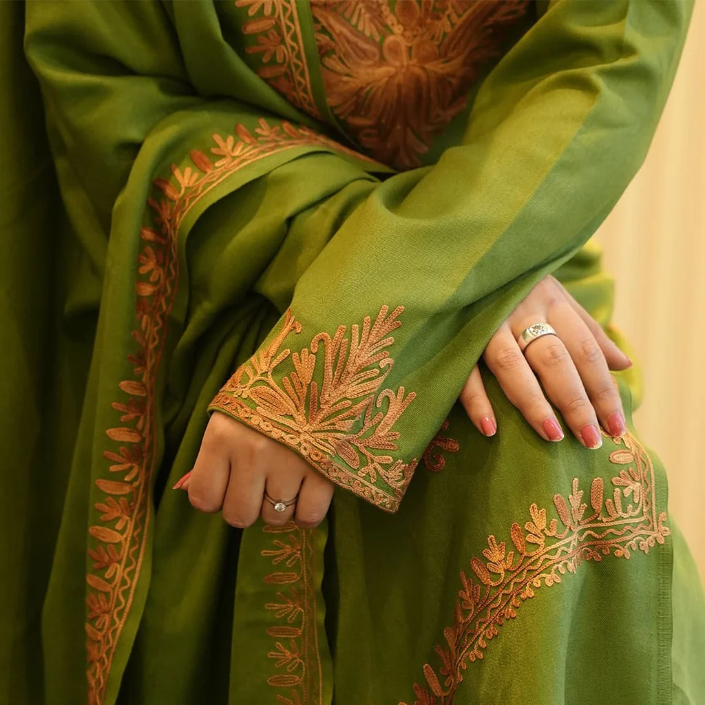 Handcrafted Aari Embroidered Green Phiran — authentic Kashmiri Phiran by Kashir Apparels